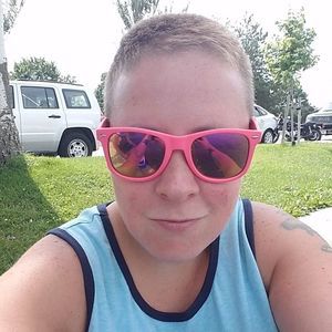 Meet your Posher, Ashley